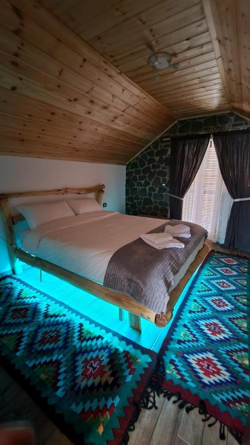 The Village House * Korcza