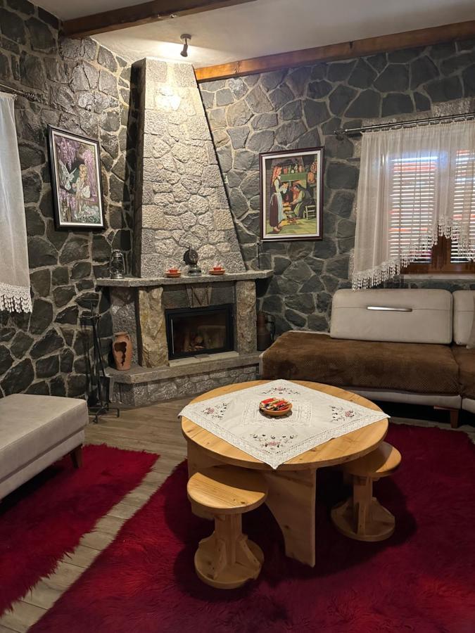 Willa The Village House